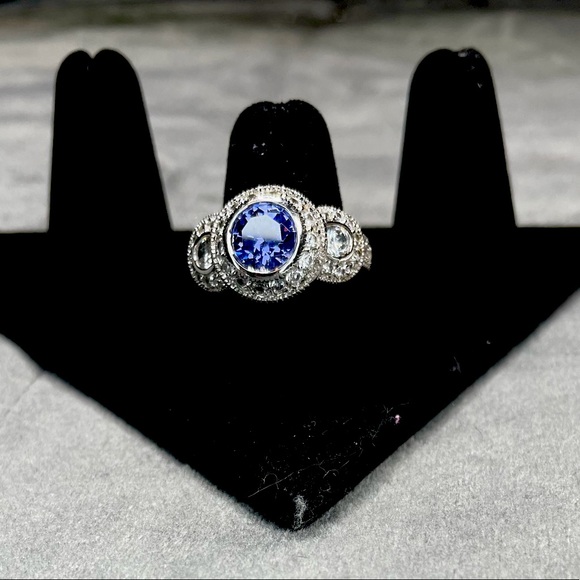 Round Purple stone with pillows of simulated diamonds .925 Sterling silver - Picture 3 of 14